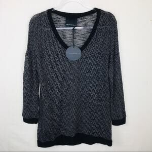 Harlowe & Graham | Lightweight Knit V-neck NWT L
